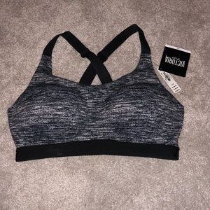 💚VS PINK ULTIMATE Sports Bra